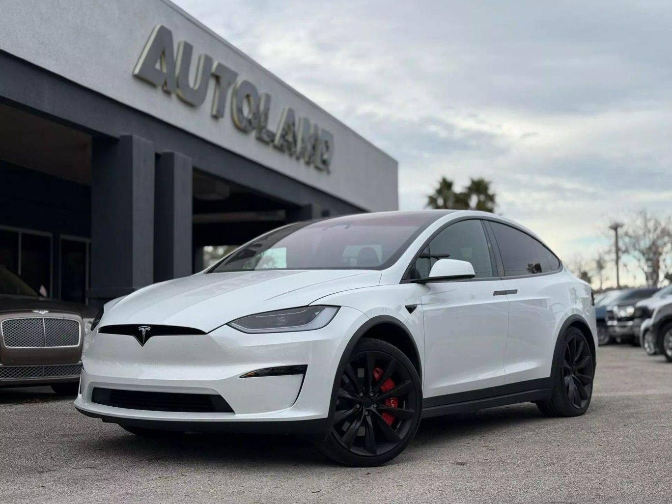 TESLA MODEL X 2023 7SAXCBE52PF421416 image